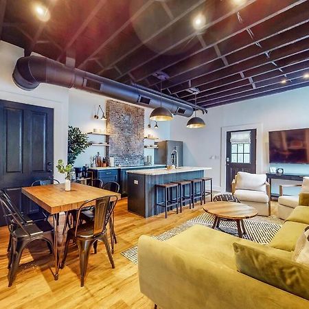 Luxury 8 Bed/4 Ba Nulu Home Private Yard/Parking Louisville Eksteriør billede