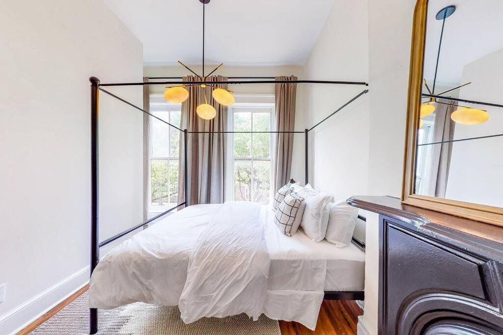 Luxury 8 Bed/4 Ba Nulu Home Private Yard/Parking Louisville Eksteriør billede