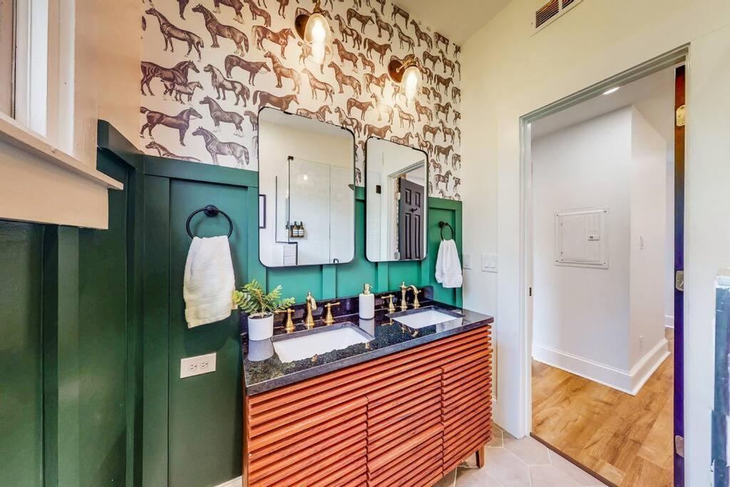 Luxury 8 Bed/4 Ba Nulu Home Private Yard/Parking Louisville Eksteriør billede