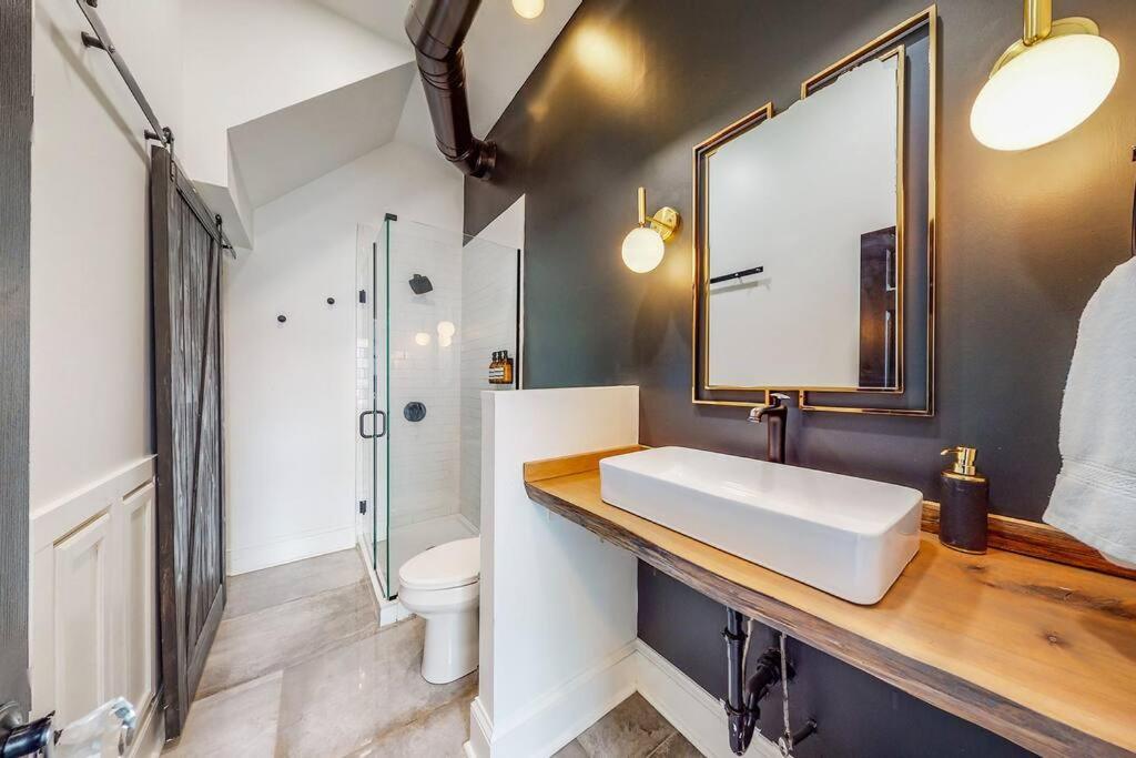 Luxury 8 Bed/4 Ba Nulu Home Private Yard/Parking Louisville Eksteriør billede