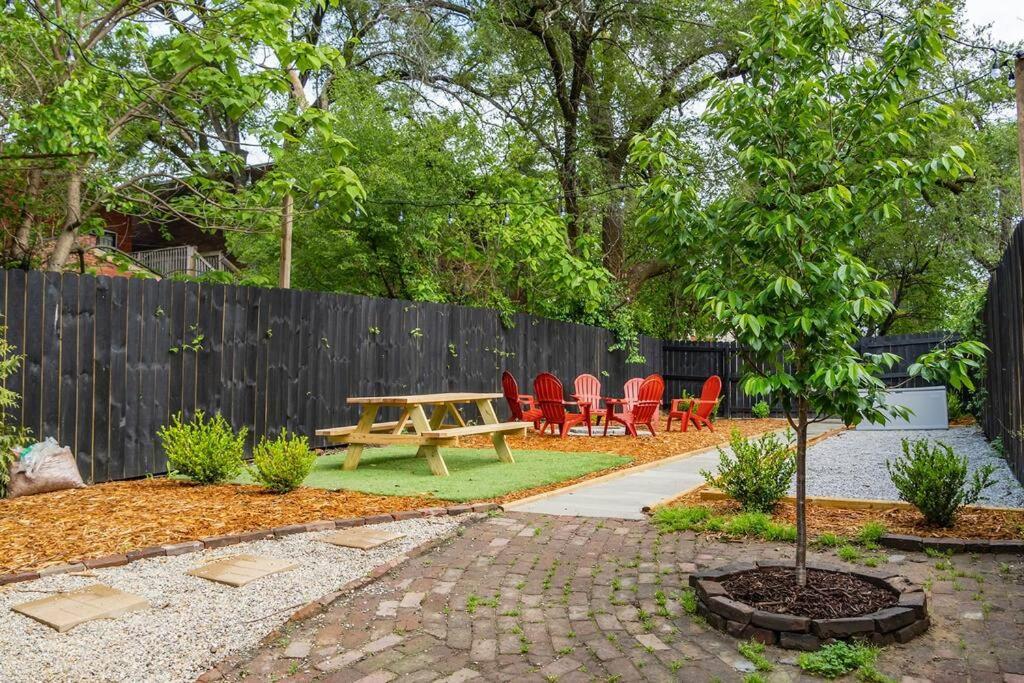 Luxury 8 Bed/4 Ba Nulu Home Private Yard/Parking Louisville Eksteriør billede